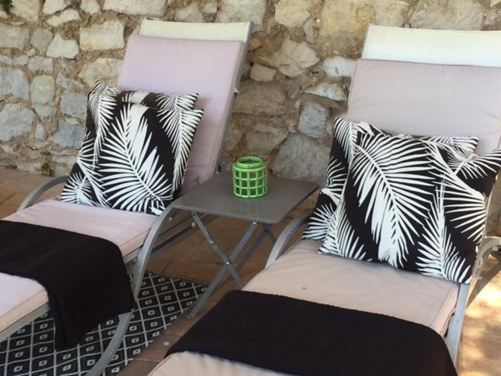Le Jardin D'Emile Hotel Cassis Phòng bức ảnh